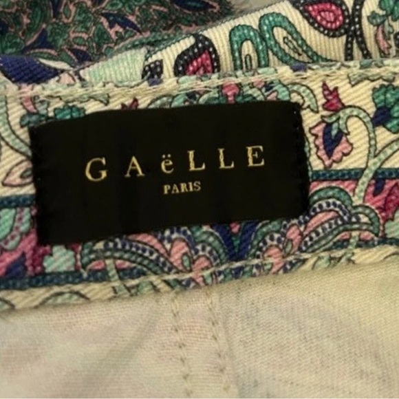 Gaëlle Paris Boho Paisley Patchwork Shorts Women’s Fringe Hem Festival Vibe - Picture 10 of 12